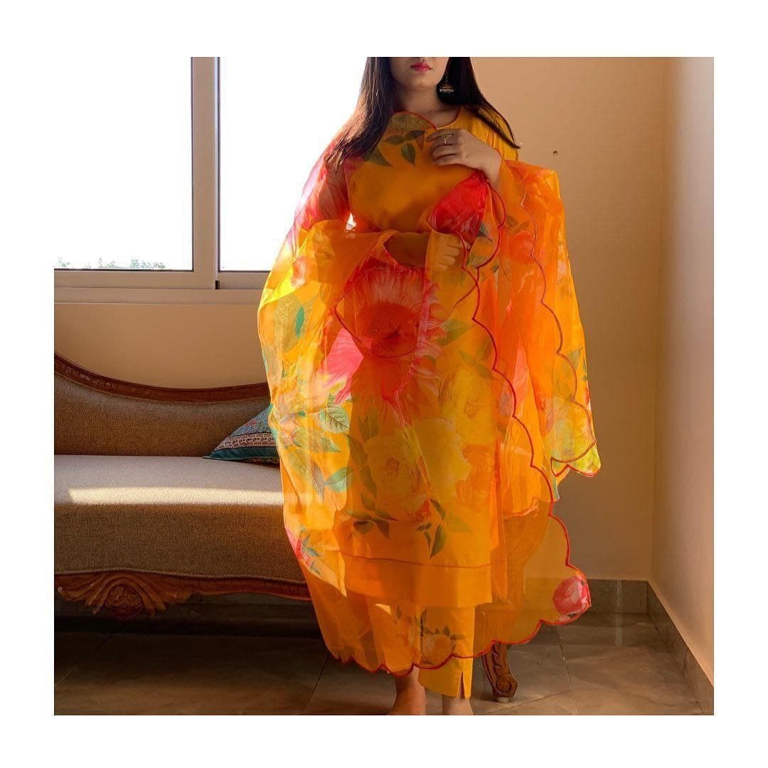Plain outlet silk churidar