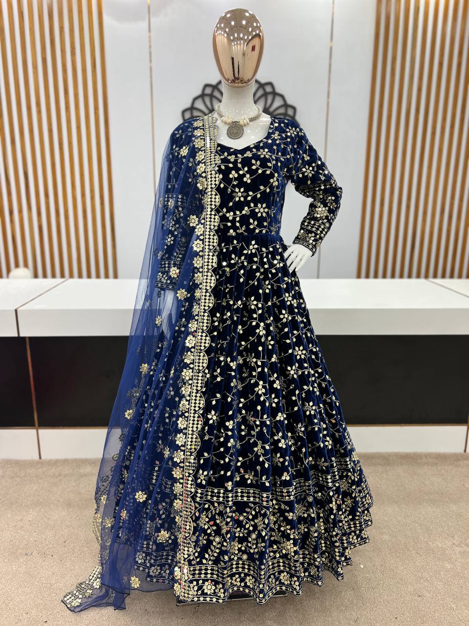 Ethnic Gowns | Blue Heavy Gown With Dupatta And Cancan Inside | Freeup