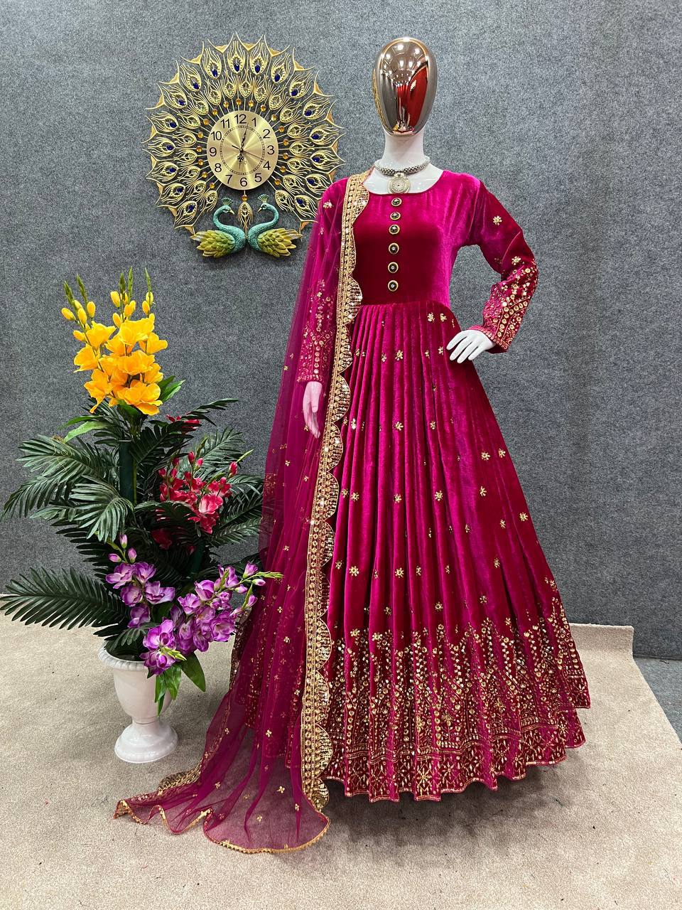 Red Wedding Wear Heavy Embroidered Bridal Gown at best price in Mumbai |  ID: 20626777988